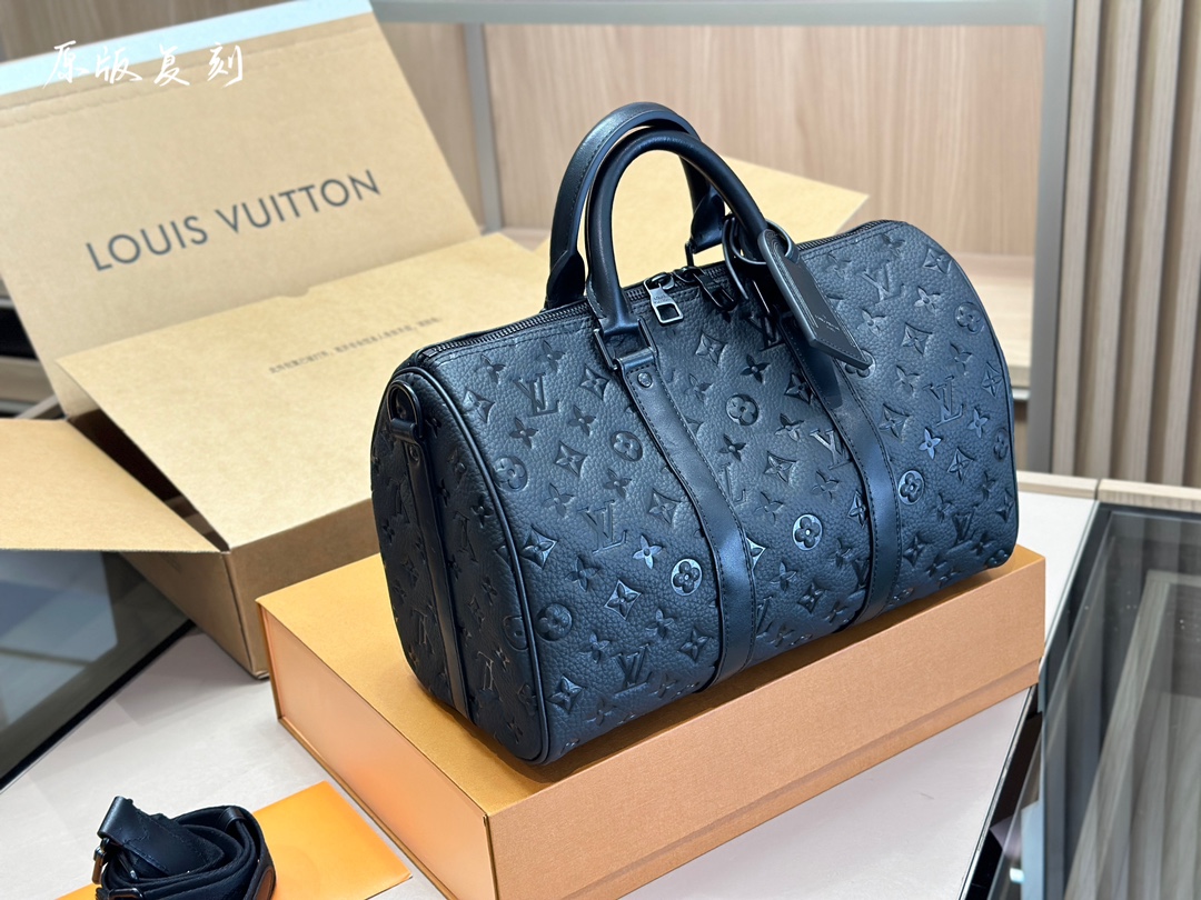 The top version of the original LV LV keepall new pillow bag details is the delivery picture